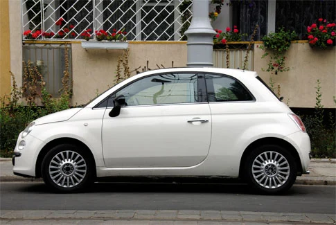 fiat 500 weißer Fiat 500 – Beispiel für Gebrauchtwagenankauf Hansestadt Salzwedel